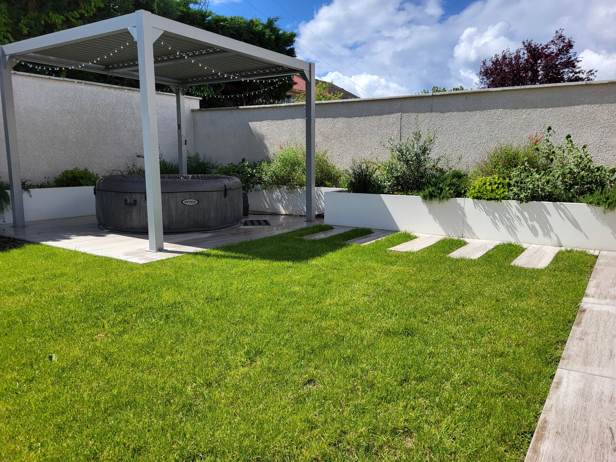 Jardin contemporain à Jonage